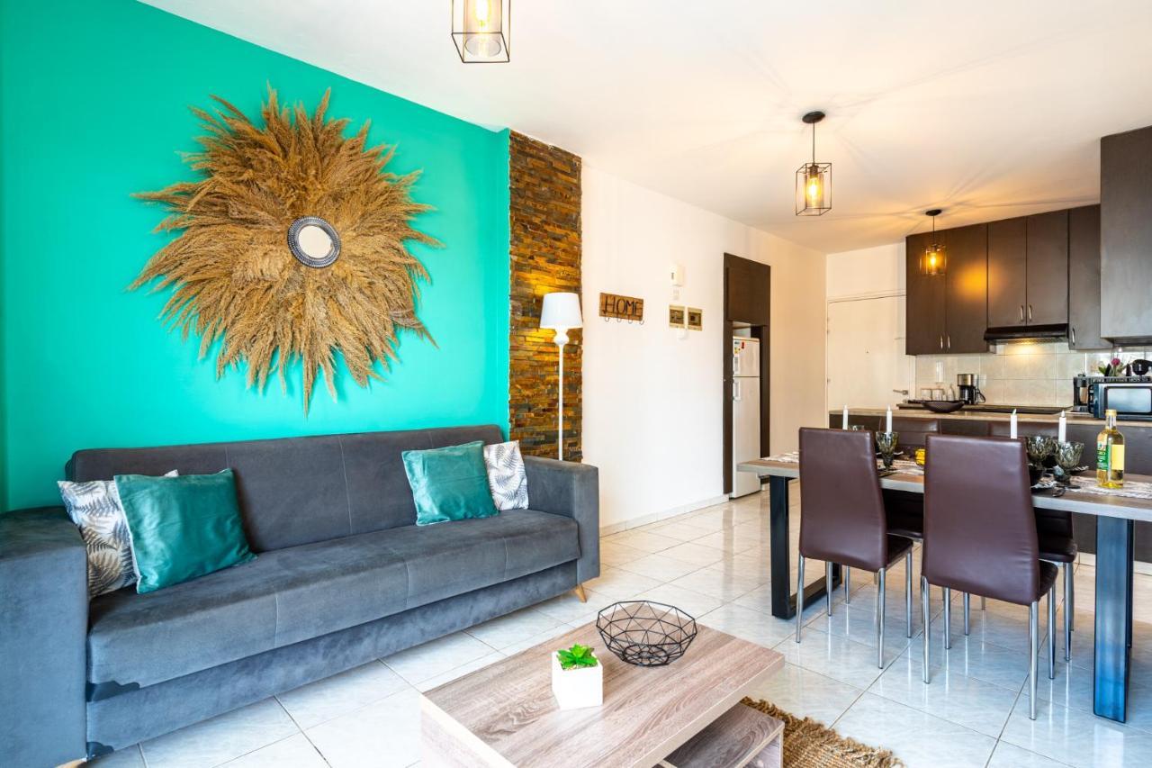 Araminta 2-Bedroom Apartment In Larnaca Exterior foto